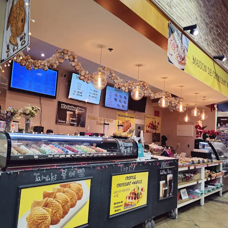 Maison De Croissant