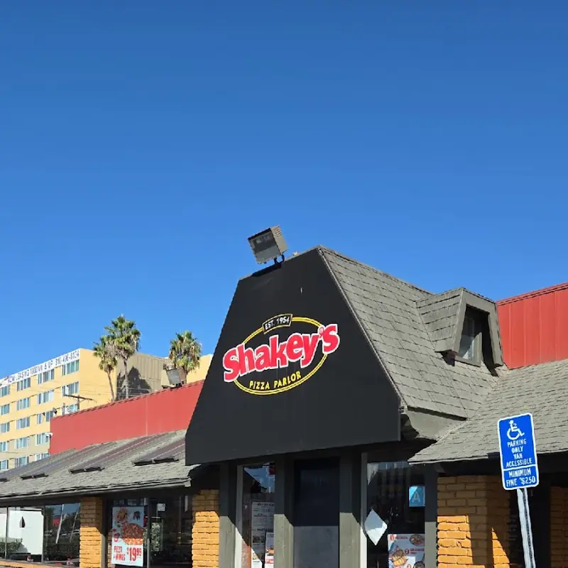 Shakey's Pizza Parlor
