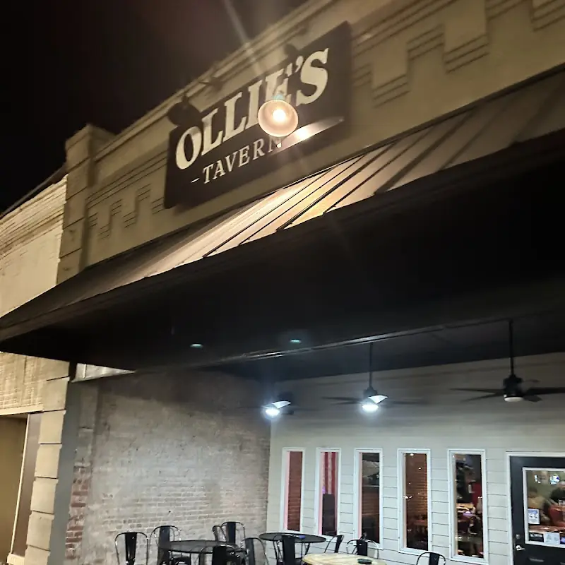 Ollie's Tavern