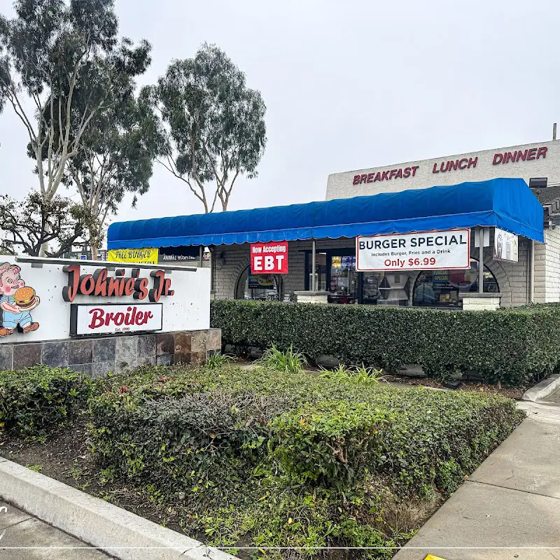 Johnie's Jr Broiler