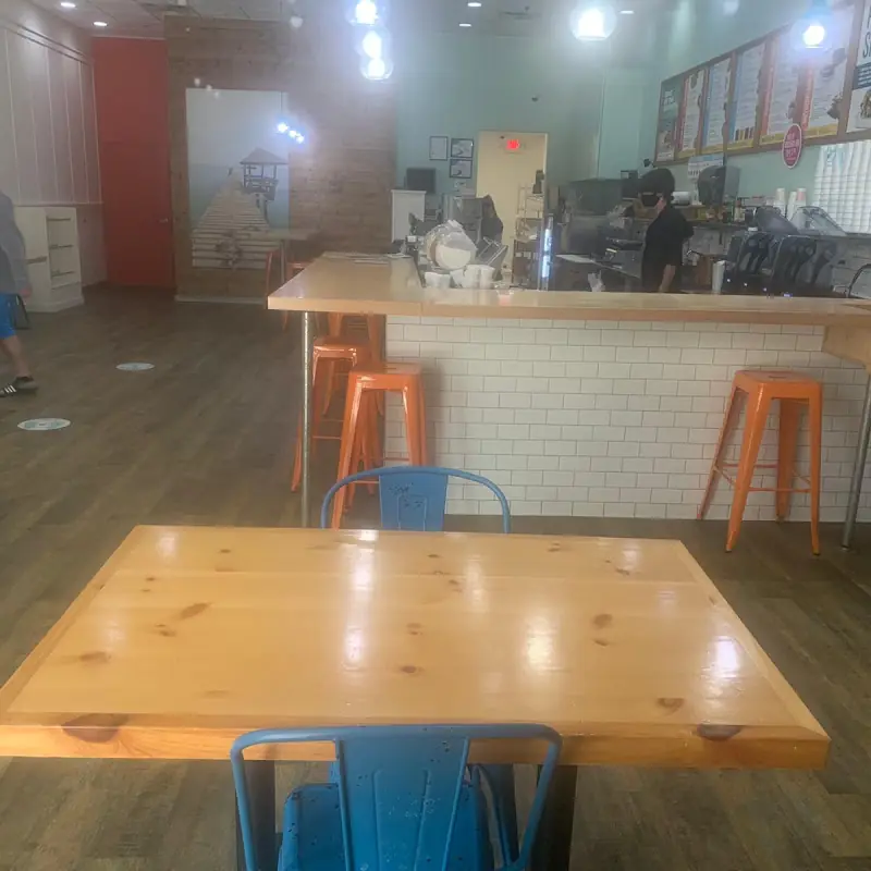 Tropical Smoothie Cafe