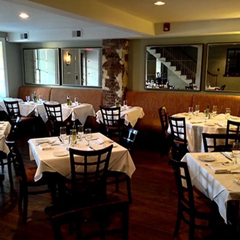 The Grill at The Pittstown Inn