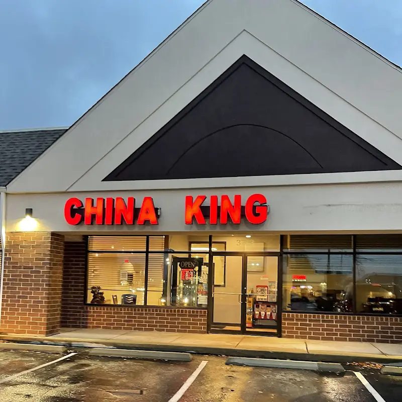 C9. Beef Lo Mein (combo Plate)