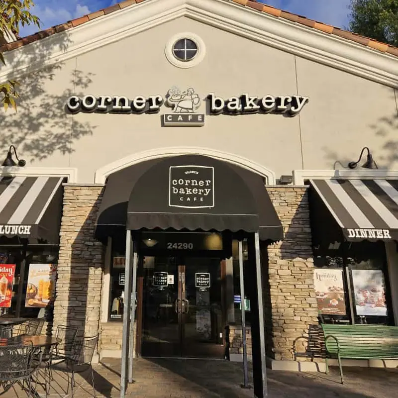 Corner Bakery Cafe