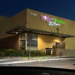 Yogurt Passion Café