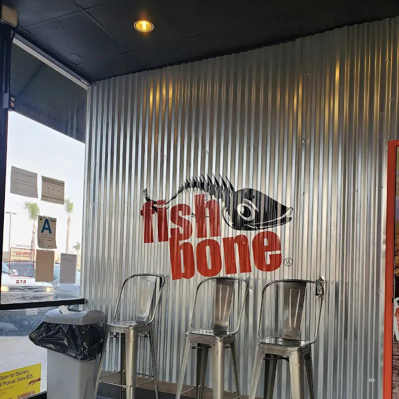 Sixteen Pieces of Fish (Choice of Two Types of Fish)