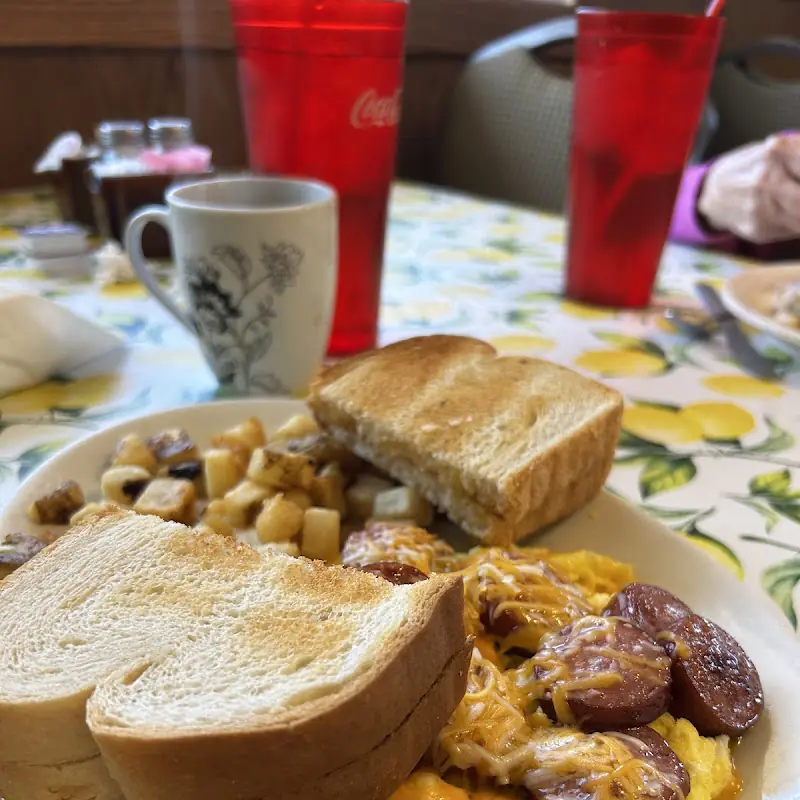 Luella's Cafe
