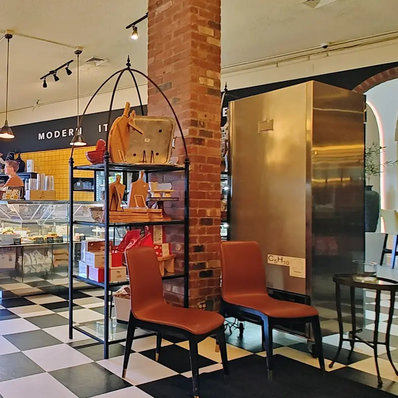 Nicoletta's Table and Marketplace