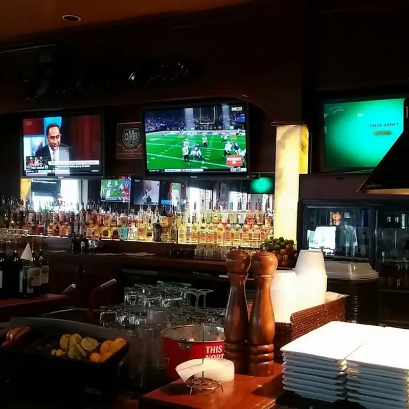 Hickory Tavern