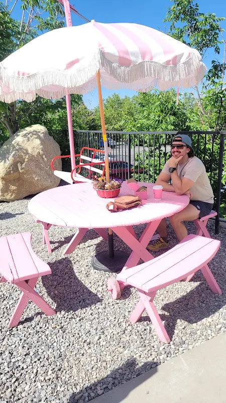 Jitterbug Coffee & Donuts