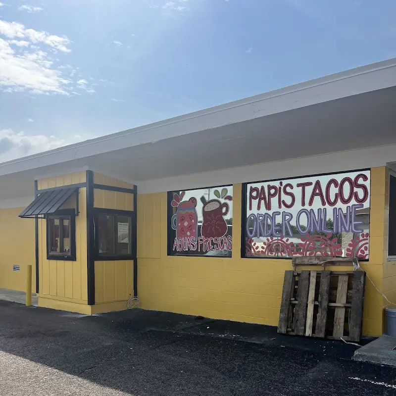 Papi's Tacos and More