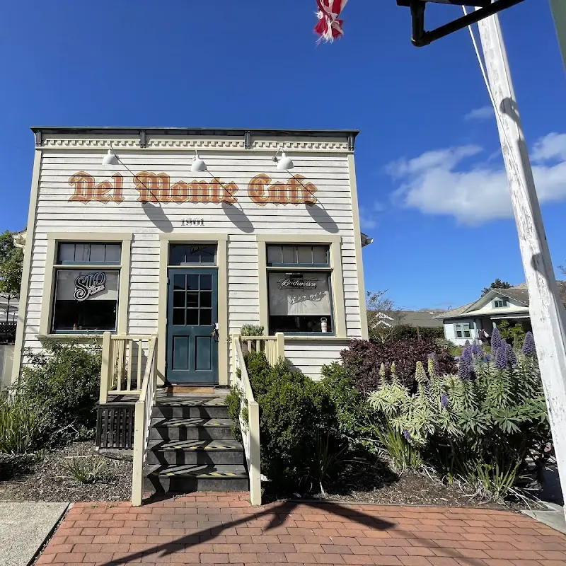 Del Monte Cafe