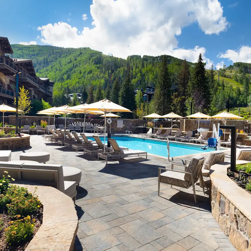 Manor Vail Lodge