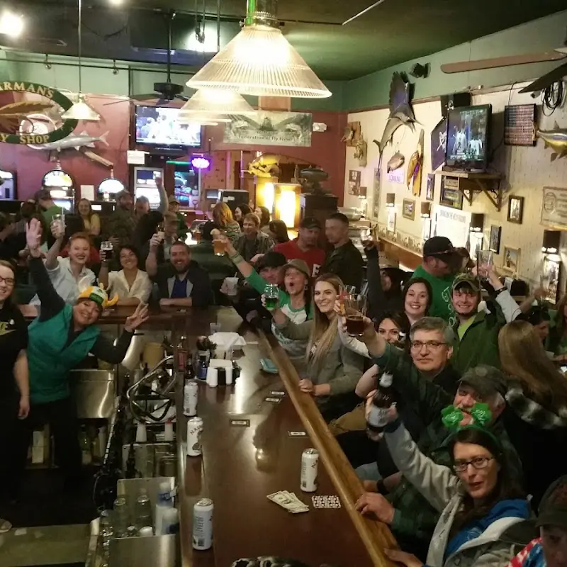 Mac's Last Cast Sports Bar, Grill & Casino & Liquor Store