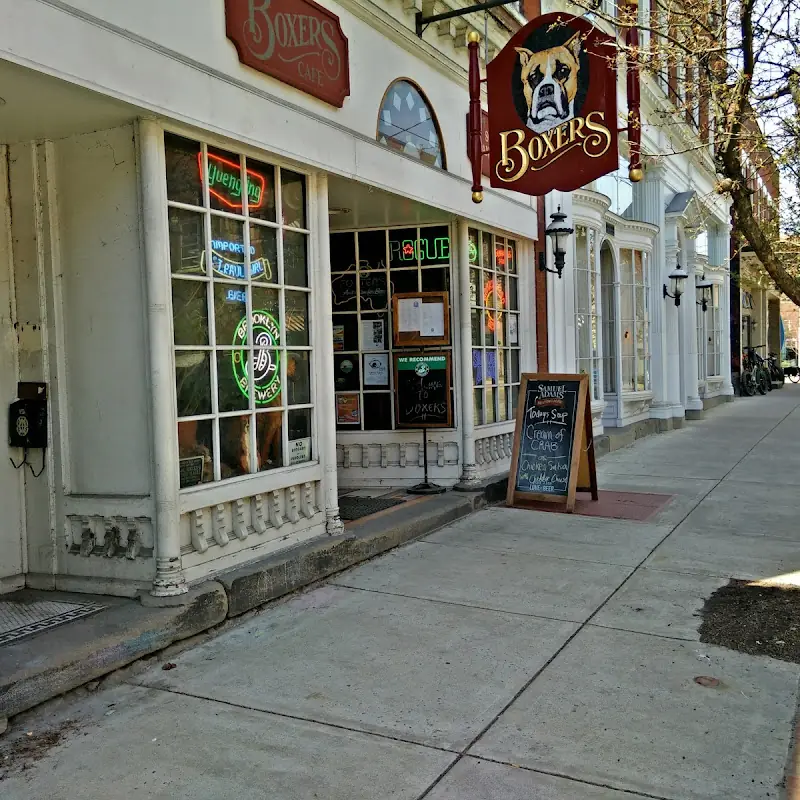 Boxer's Cafe