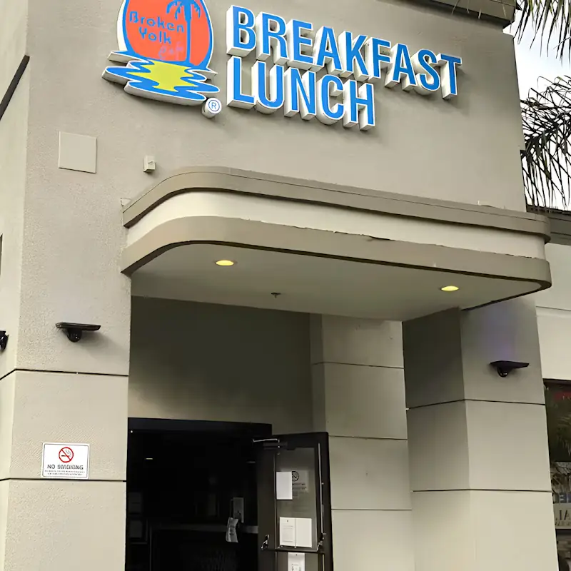 Broken Yolk Cafe