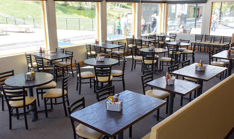 King's Grill Restaurant