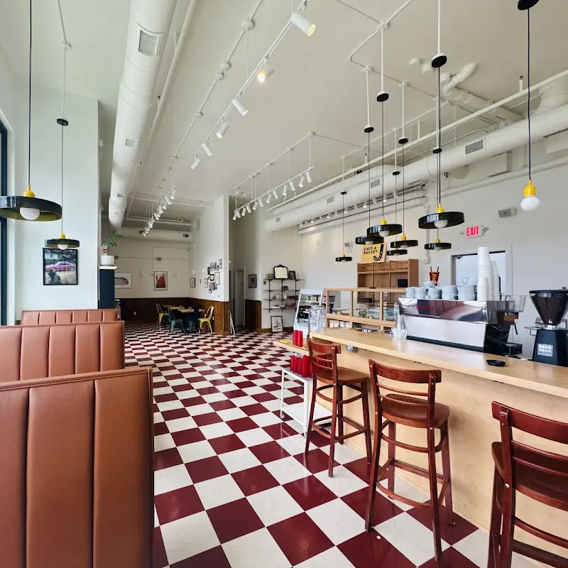 Janet’s Cafe & Bakery