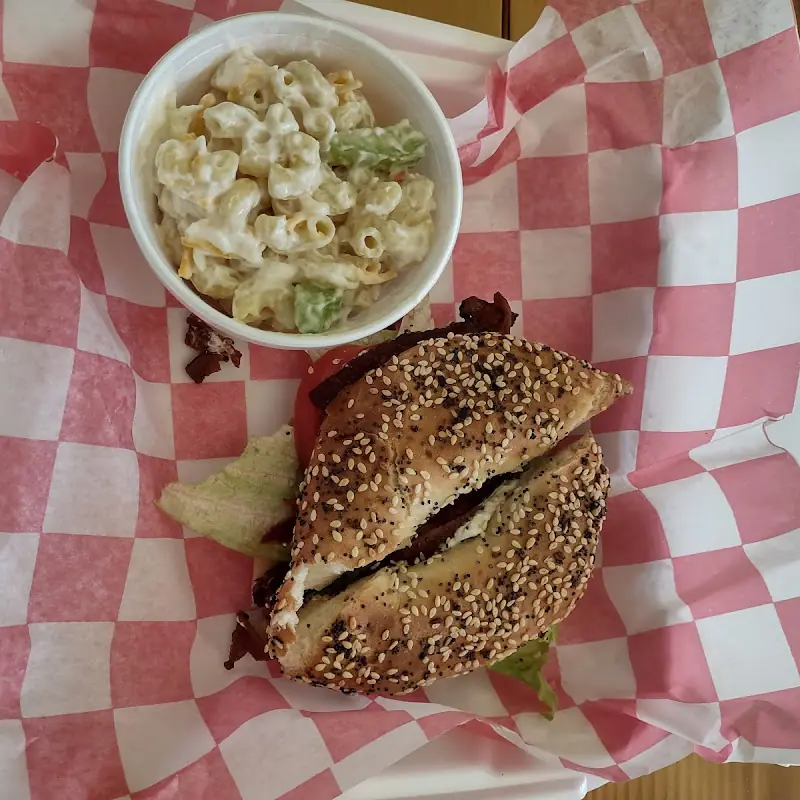 Susie's Deli LLC