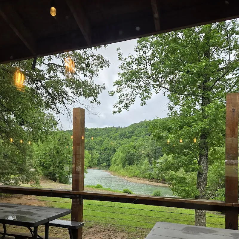 Byrd's Mulberry Riverfront Restaurant