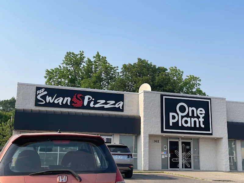 Red Swan Pizza - St. Thomas