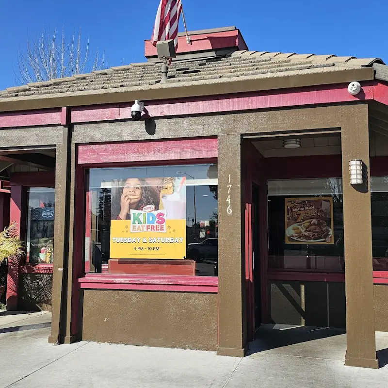 Denny's Restaurant