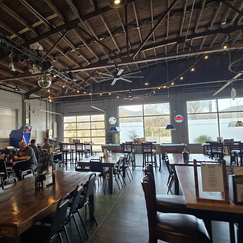 Warehouse 207