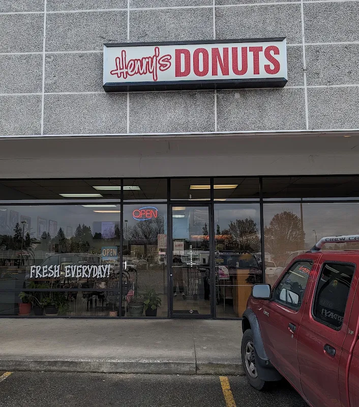 Henry's Donuts
