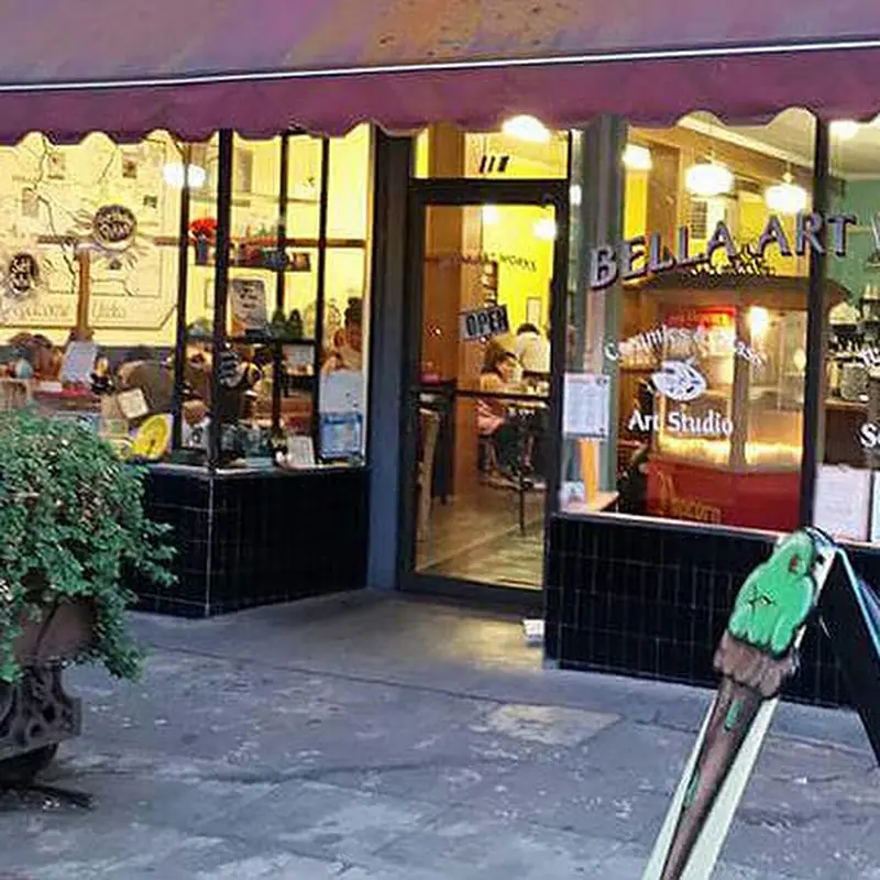 Bella Art Works Creative Cafe