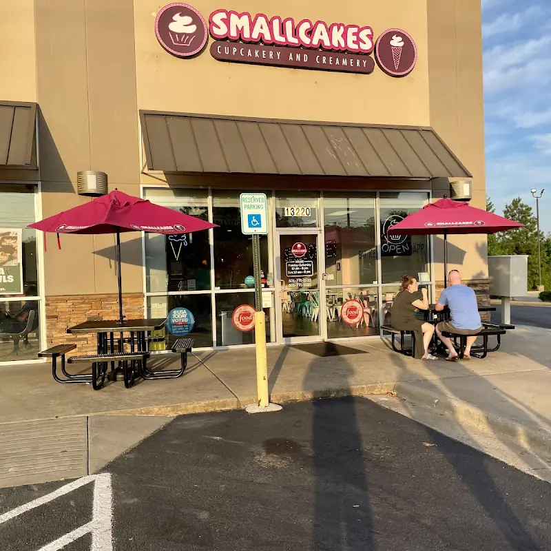 SmallCakes Cupcakery