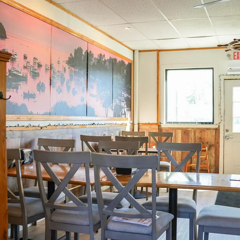 Fishermen's Net Seafood Restaurant & Market