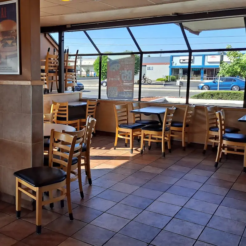 Dairy Queen Grill & Chill