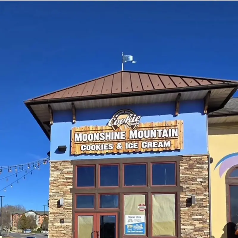 Moonshine Mountain Cookies & Ice Cream