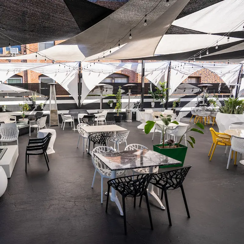 Kings Lounge LA