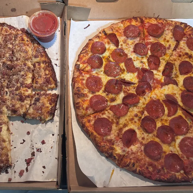 Gionino's Pizzeria of Brunswick
