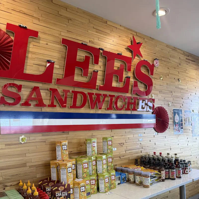 Lee's Sandwiches