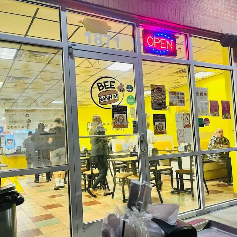 Bee BanhMi