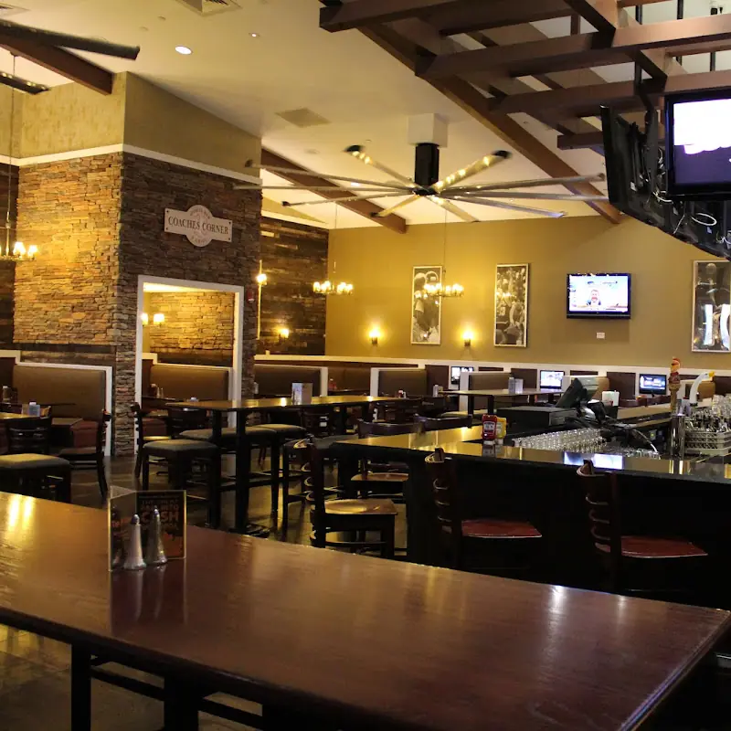 Coaches Corner Sports Bar & Grill