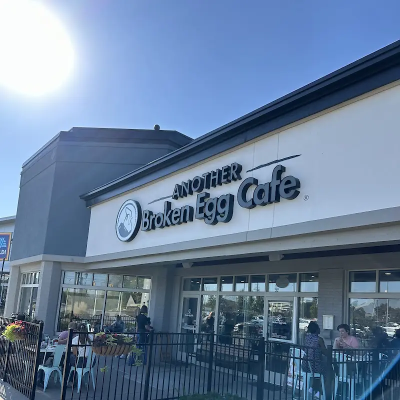 Another Broken Egg Cafe