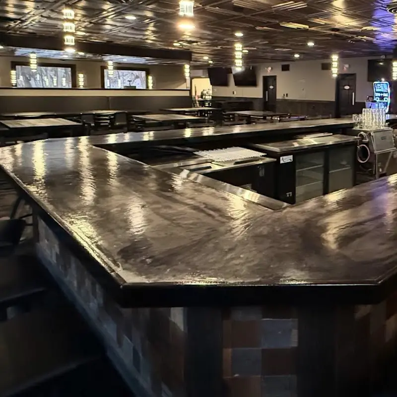 Creekside Tavern