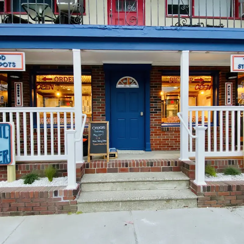 Topsail Steamer Seafood