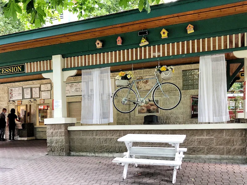 Rose Garden Cafe
