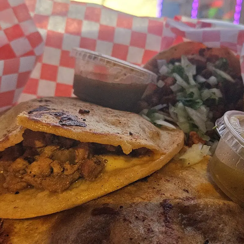 Tacos y Gorditas "AGS"