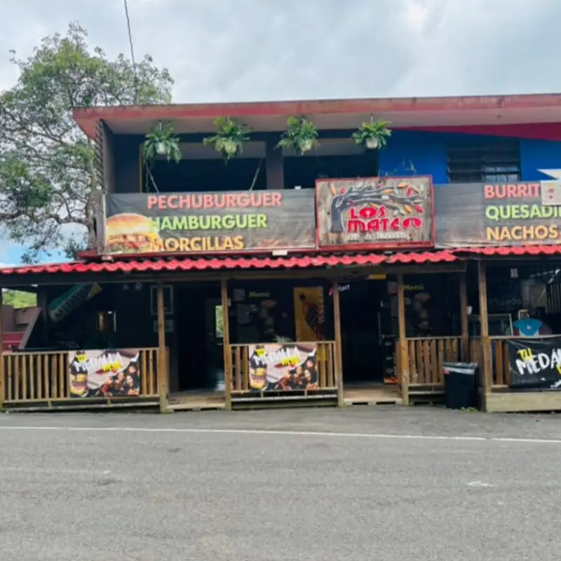 LosMateo Bar & Restaurant