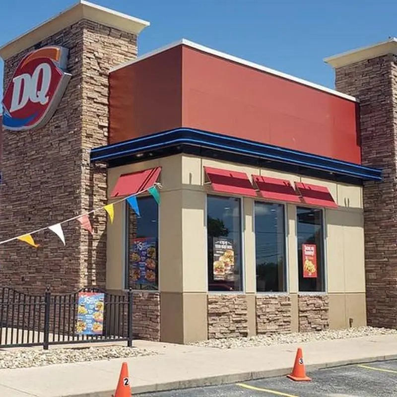 Dairy Queen - 977 E Austin St., Giddings, TX 78942