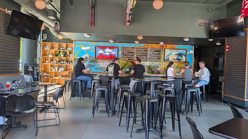 Proper Pint Taproom Oakroom