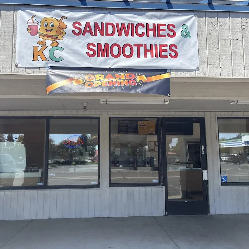 Kc sandwiches & Smoothies