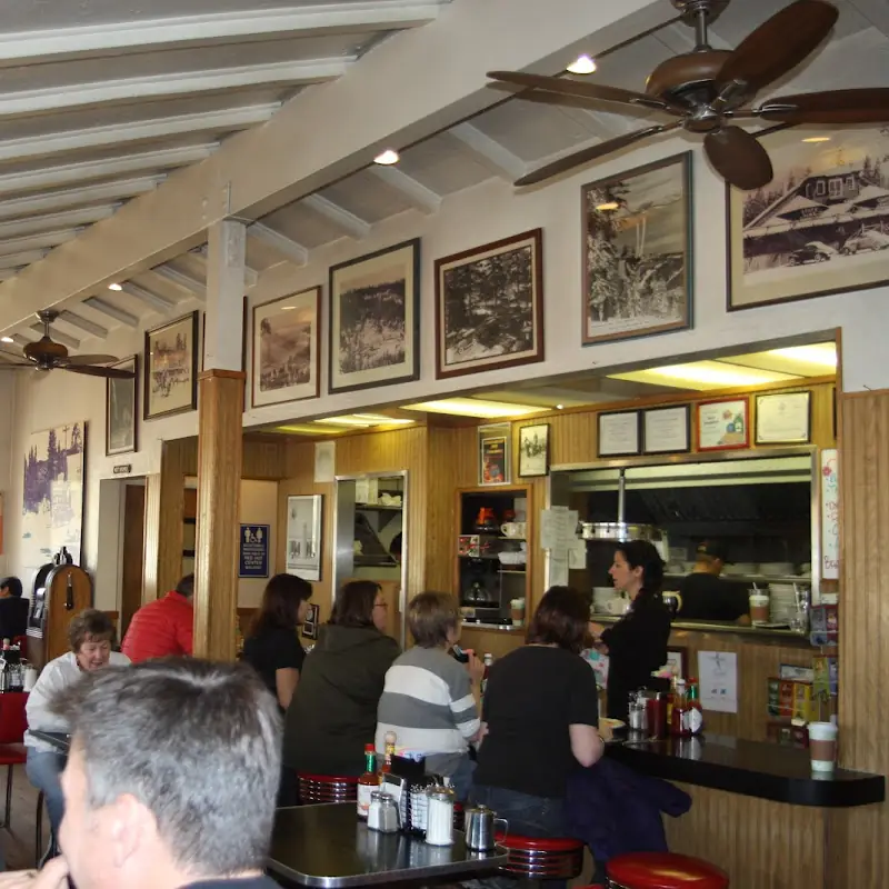 The Red Hut Café