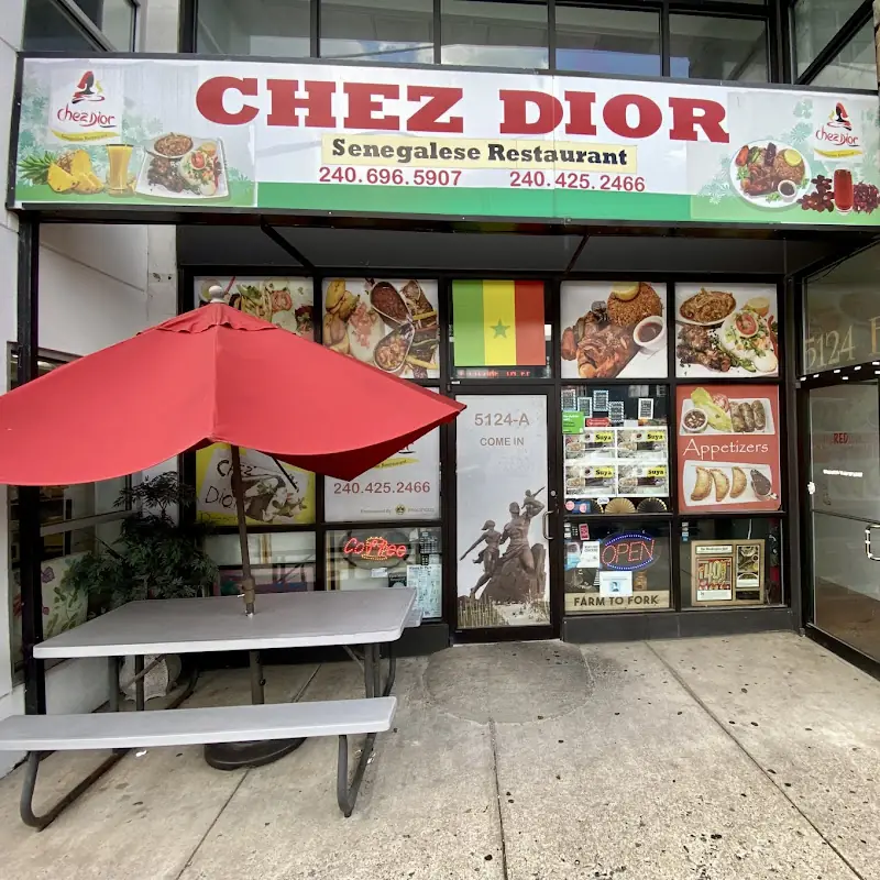 Chez Dior