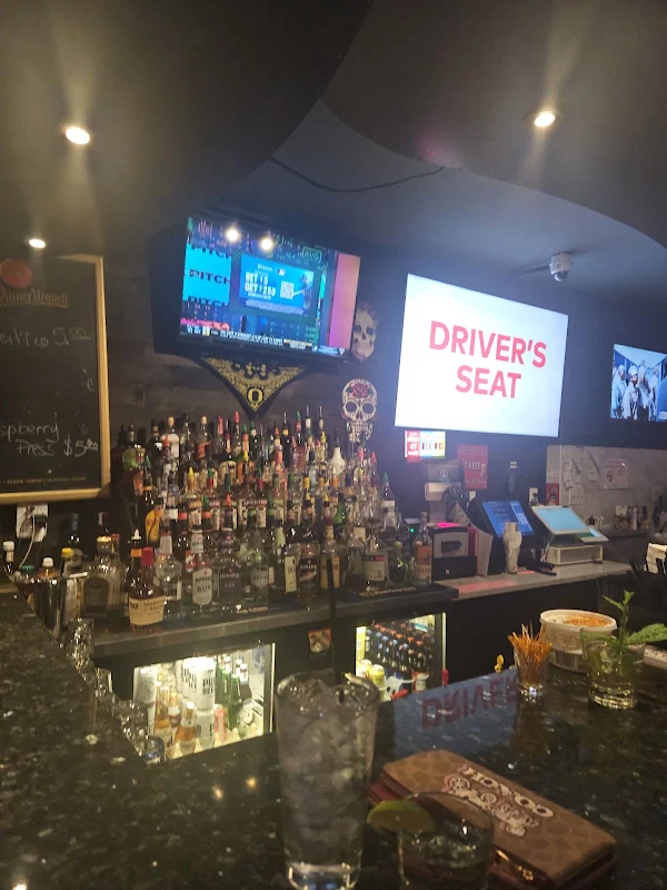 TimeOut Deli & Pub